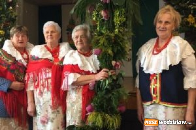 Zdjęcie w galerii na portalu naszwodzislaw.com: XVI Gminny Przegląd Palm Wielkanocnych wiadomości z regionu