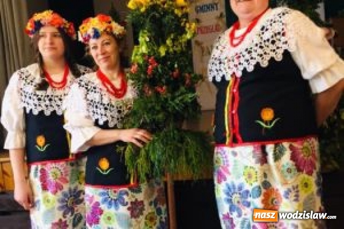 Zdjęcie w galerii na portalu naszwodzislaw.com: XVI Gminny Przegląd Palm Wielkanocnych wiadomości z regionu