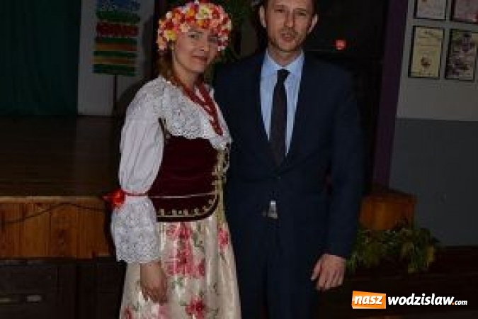 Zdjęcie w galerii na portalu naszwodzislaw.com: XVI Gminny Przegląd Palm Wielkanocnych wiadomości z regionu