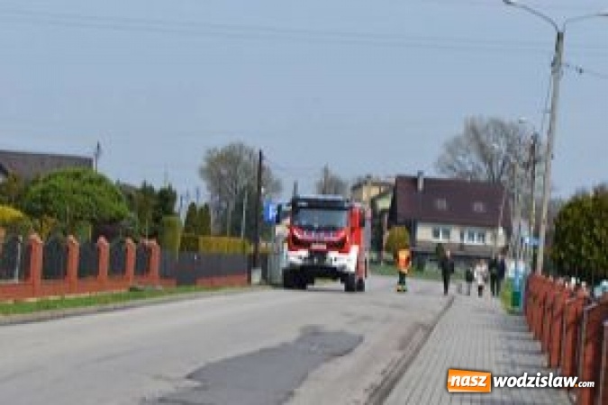 Zdjęcie w galerii na portalu naszwodzislaw.com: XVI Gminny Przegląd Palm Wielkanocnych wiadomości z regionu