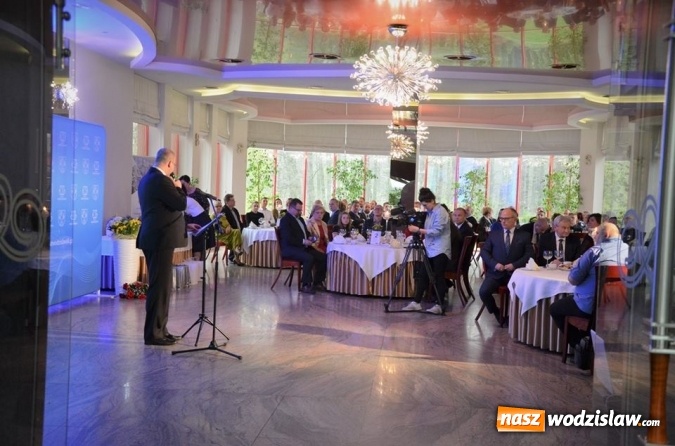 Zdjęcie w galerii na portalu naszwodzislaw.com: Najlepsi sportowcy i działacze kultury nagrodzeni wiadomości z regionu