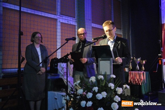 Zdjęcie w galerii na portalu naszwodzislaw.com: Dwoje uczniów wodzisławskiego ZST w czołówce finału Olimpiady Wiedzy i Umiejętności Budowlanych wiadomości z regionu