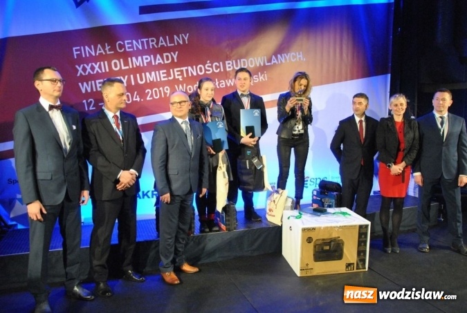 Zdjęcie w galerii na portalu naszwodzislaw.com: Dwoje uczniów wodzisławskiego ZST w czołówce finału Olimpiady Wiedzy i Umiejętności Budowlanych wiadomości z regionu