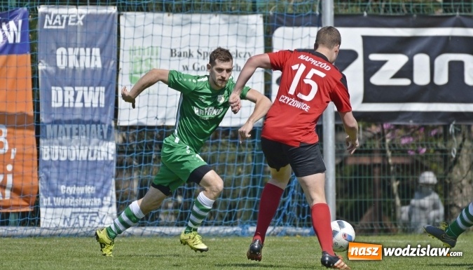 Zdjęcie w galerii na portalu naszwodzislaw.com: Klasa okręgowa. Dwa oblicza czyżowickiego Naprzodu wiadomości z regionu