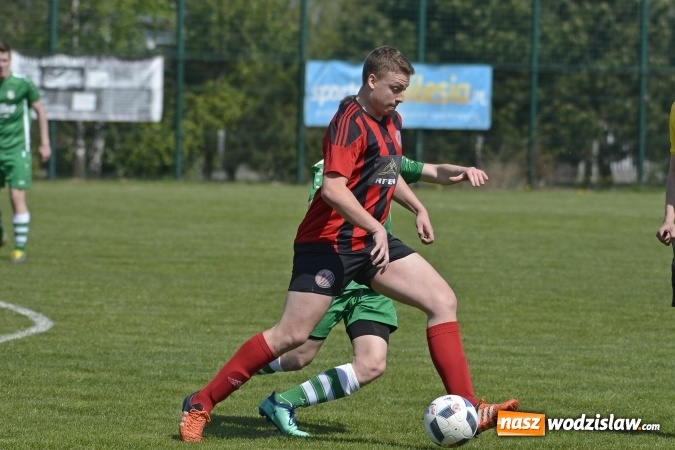 Zdjęcie w galerii na portalu naszwodzislaw.com: Klasa okręgowa. Dwa oblicza czyżowickiego Naprzodu wiadomości z regionu