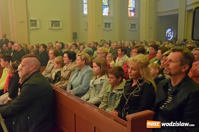 Zdjęcie w galerii na portalu naszwodzislaw.com: Niezwykły Koncert Wielkanocny mszańskiej orkiestry w kościele w Połomi wiadomości z regionu
