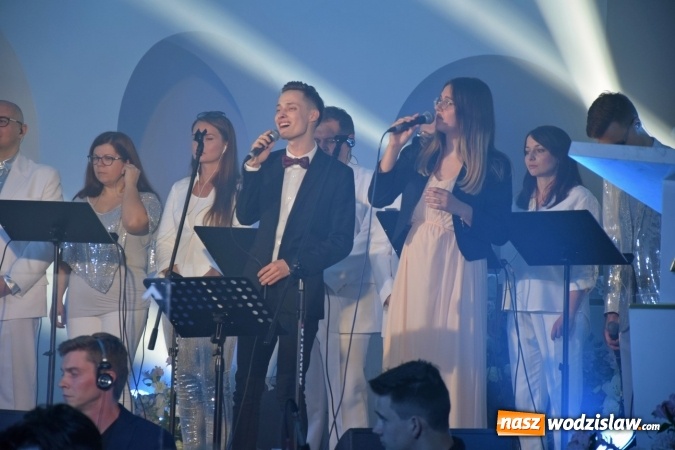Zdjęcie w galerii na portalu naszwodzislaw.com: Niezwykły Koncert Wielkanocny mszańskiej orkiestry w kościele w Połomi wiadomości z regionu