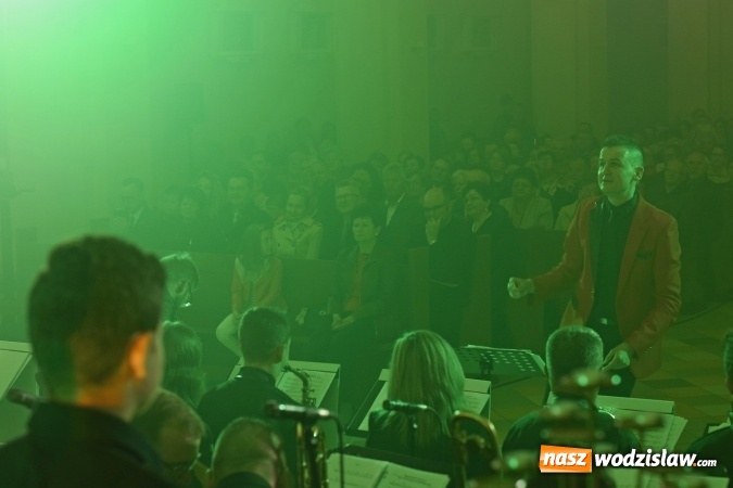 Zdjęcie w galerii na portalu naszwodzislaw.com: Niezwykły Koncert Wielkanocny mszańskiej orkiestry w kościele w Połomi wiadomości z regionu