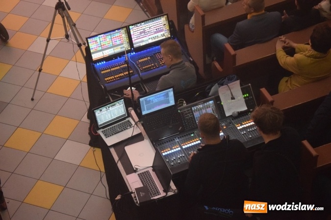 Zdjęcie w galerii na portalu naszwodzislaw.com: Niezwykły Koncert Wielkanocny mszańskiej orkiestry w kościele w Połomi wiadomości z regionu