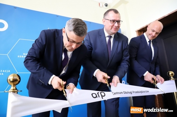 Zdjęcie w galerii na portalu naszwodzislaw.com: Ważna informacja dla biznesu. Otwarto Centrum Obsługi Przedsiębiorców  wiadomości z regionu