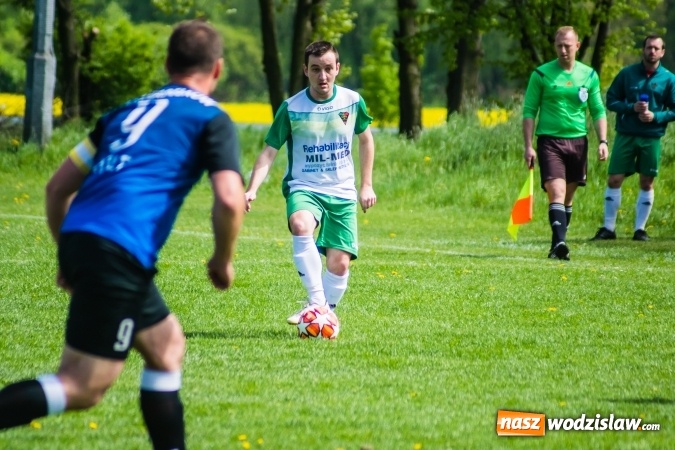 Zdjęcie w galerii na portalu naszwodzislaw.com: B klasa. W Zabełkowie strzelali tylko w pierwszej połowie [FOTO] wiadomości z regionu