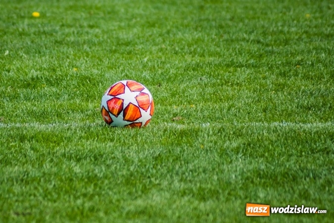 Zdjęcie w galerii na portalu naszwodzislaw.com: B klasa. W Zabełkowie strzelali tylko w pierwszej połowie [FOTO] wiadomości z regionu