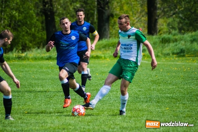 Zdjęcie w galerii na portalu naszwodzislaw.com: B klasa. W Zabełkowie strzelali tylko w pierwszej połowie [FOTO] wiadomości z regionu