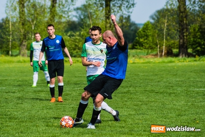 Zdjęcie w galerii na portalu naszwodzislaw.com: B klasa. W Zabełkowie strzelali tylko w pierwszej połowie [FOTO] wiadomości z regionu