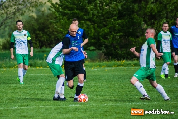 Zdjęcie w galerii na portalu naszwodzislaw.com: B klasa. W Zabełkowie strzelali tylko w pierwszej połowie [FOTO] wiadomości z regionu