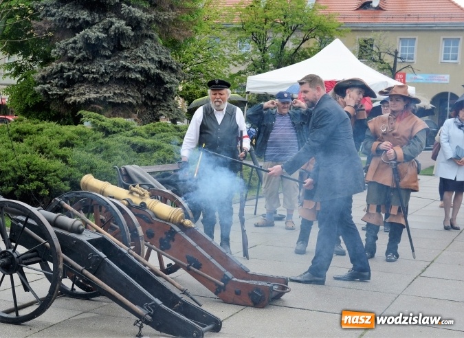 Zdjęcie w galerii na portalu naszwodzislaw.com: Huczny 3 Maja w Wodzisławiu Śląskim wiadomości z regionu