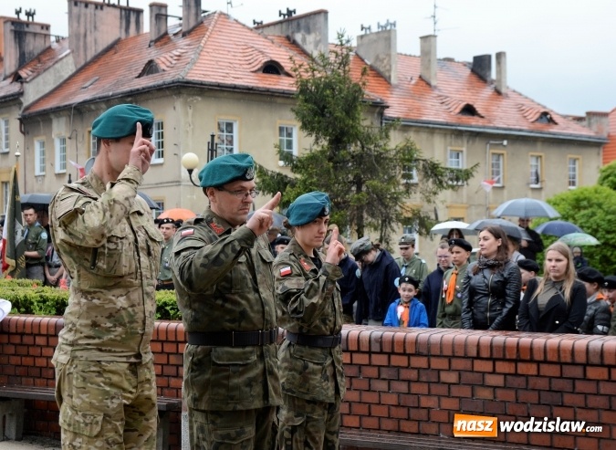 Zdjęcie w galerii na portalu naszwodzislaw.com: Huczny 3 Maja w Wodzisławiu Śląskim wiadomości z regionu