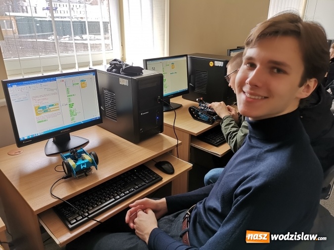 Zdjęcie w galerii na portalu naszwodzislaw.com: Uczniowie wodzisławskiego I LO z wizytą na Litwie wiadomości z regionu