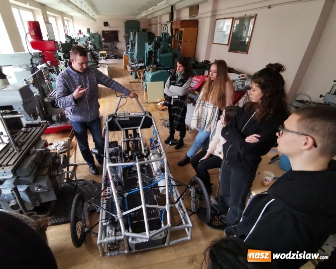 Zdjęcie w galerii na portalu naszwodzislaw.com: Uczniowie wodzisławskiego I LO z wizytą na Litwie wiadomości z regionu