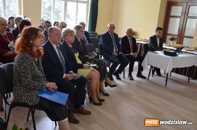 Zdjęcie w galerii na portalu naszwodzislaw.com: W rydułtowskim szpitalu od ponad stu lat wykonują zdjęcia RTG [FOTO] wiadomości z regionu