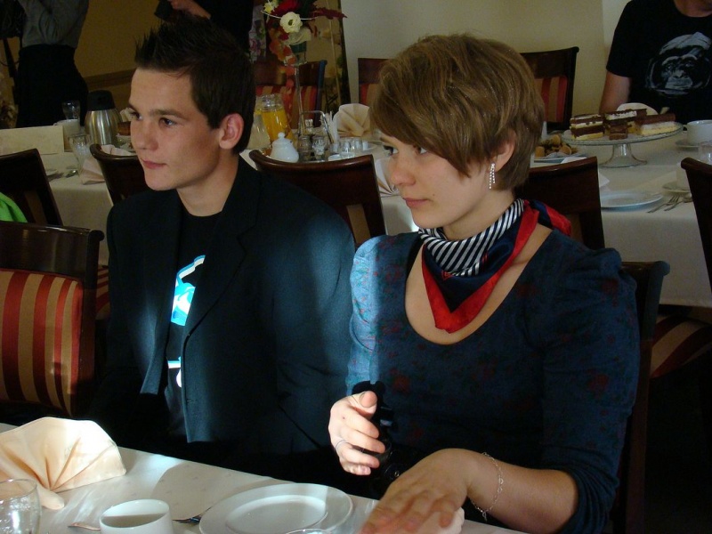 Zdjęcie w galerii na portalu naszwodzislaw.com: Anioł na szczęście od wicestarosty wiadomości z regionu