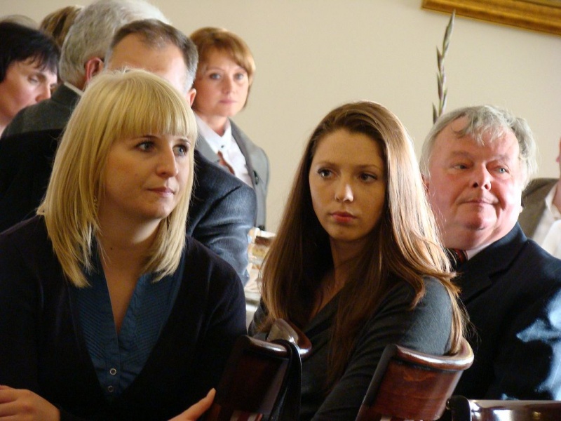 Zdjęcie w galerii na portalu naszwodzislaw.com: Anioł na szczęście od wicestarosty wiadomości z regionu