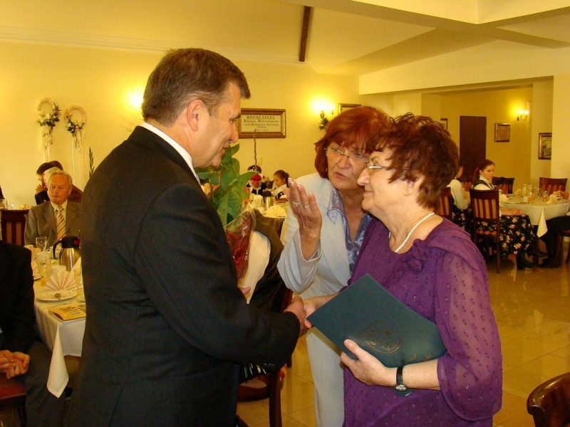 Zdjęcie w galerii na portalu naszwodzislaw.com: Anioł na szczęście od wicestarosty wiadomości z regionu