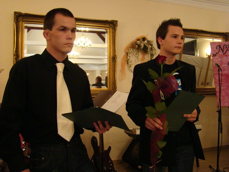 Zdjęcie w galerii na portalu naszwodzislaw.com: Anioł na szczęście od wicestarosty wiadomości z regionu