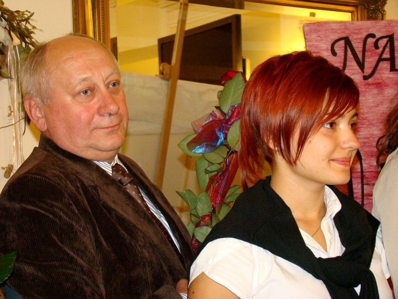 Zdjęcie w galerii na portalu naszwodzislaw.com: Anioł na szczęście od wicestarosty wiadomości z regionu