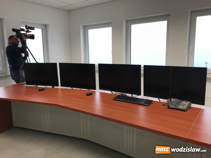 Zdjęcie w galerii na portalu naszwodzislaw.com: Śluza do rozbiórki, ścieżki do dyskusji. Kto wjedzie na teren zbiornika Racibórz?  wiadomości z regionu