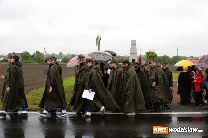 Zdjęcie w galerii na portalu naszwodzislaw.com: Wielki Piknik Powstańczy w gminie Gorzyce [FOTO] wiadomości z regionu