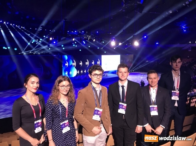 Zdjęcie w galerii na portalu naszwodzislaw.com: W poszukiwaniu nowej Europy wiadomości z regionu