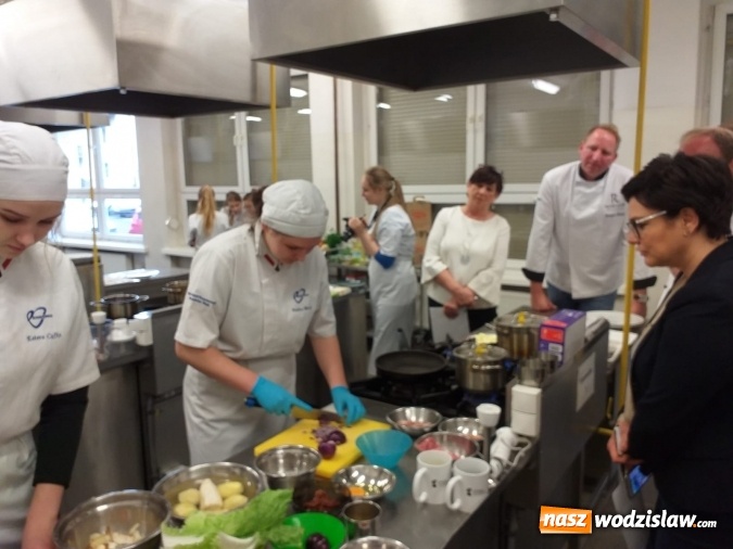 Zdjęcie w galerii na portalu naszwodzislaw.com: Kulinarny Black Box, czyli gastronomiczna niespodzianka w wodzisławskim Ekonomiku wiadomości z regionu