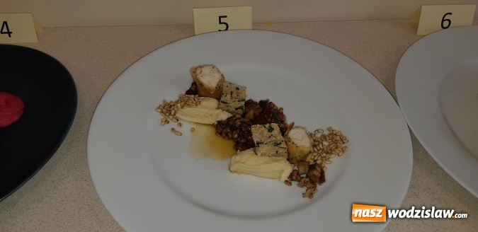 Zdjęcie w galerii na portalu naszwodzislaw.com: Kulinarny Black Box, czyli gastronomiczna niespodzianka w wodzisławskim Ekonomiku wiadomości z regionu