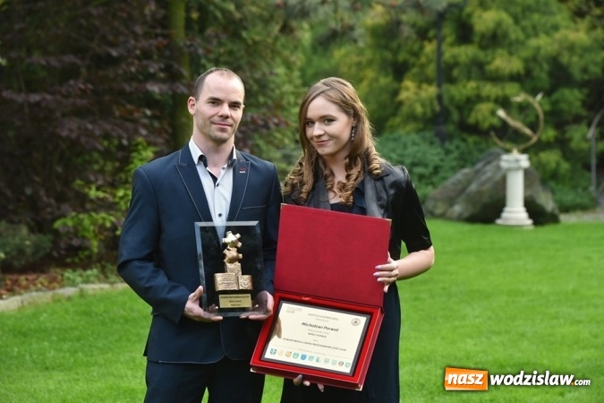 Zdjęcie w galerii na portalu naszwodzislaw.com: Statuetki Powiatowy Lider Przedsiębiorczości 2018 wręczone [FOTO] wiadomości z regionu