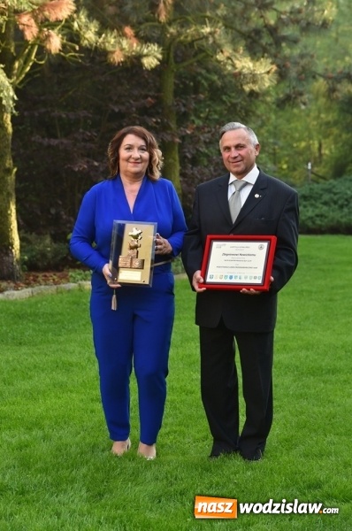 Zdjęcie w galerii na portalu naszwodzislaw.com: Statuetki Powiatowy Lider Przedsiębiorczości 2018 wręczone [FOTO] wiadomości z regionu