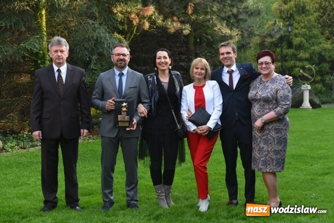 Zdjęcie w galerii na portalu naszwodzislaw.com: Statuetki Powiatowy Lider Przedsiębiorczości 2018 wręczone [FOTO] wiadomości z regionu