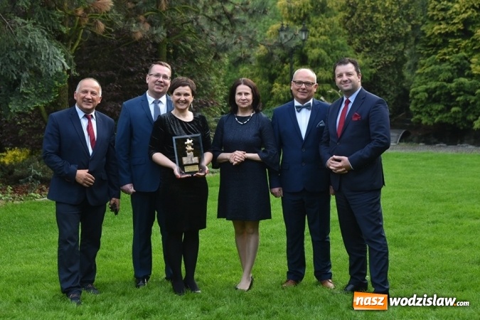 Zdjęcie w galerii na portalu naszwodzislaw.com: Statuetki Powiatowy Lider Przedsiębiorczości 2018 wręczone [FOTO] wiadomości z regionu