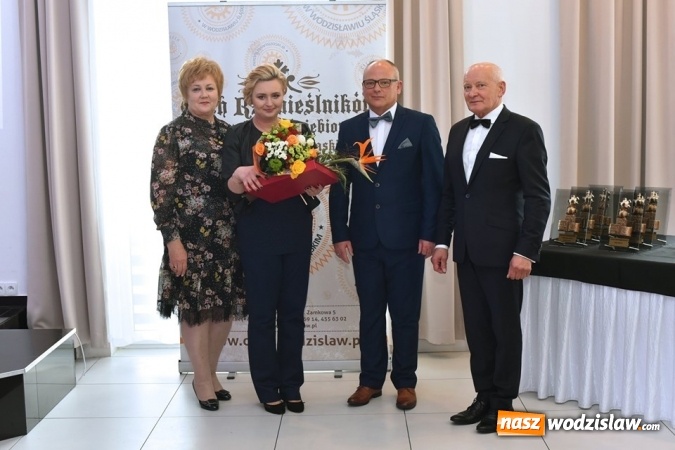 Zdjęcie w galerii na portalu naszwodzislaw.com: Statuetki Powiatowy Lider Przedsiębiorczości 2018 wręczone [FOTO] wiadomości z regionu