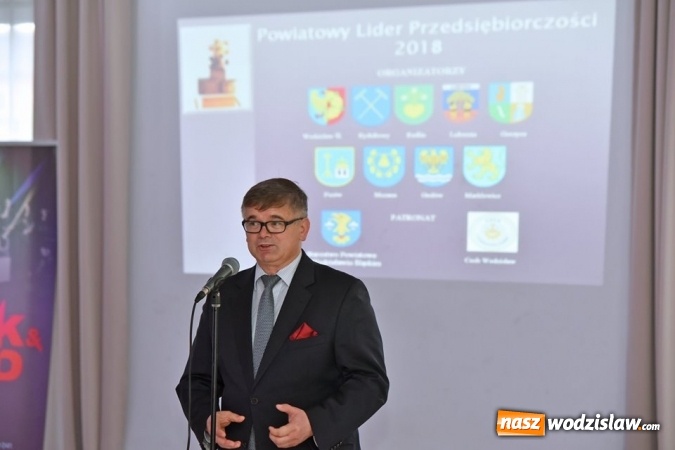 Zdjęcie w galerii na portalu naszwodzislaw.com: Statuetki Powiatowy Lider Przedsiębiorczości 2018 wręczone [FOTO] wiadomości z regionu