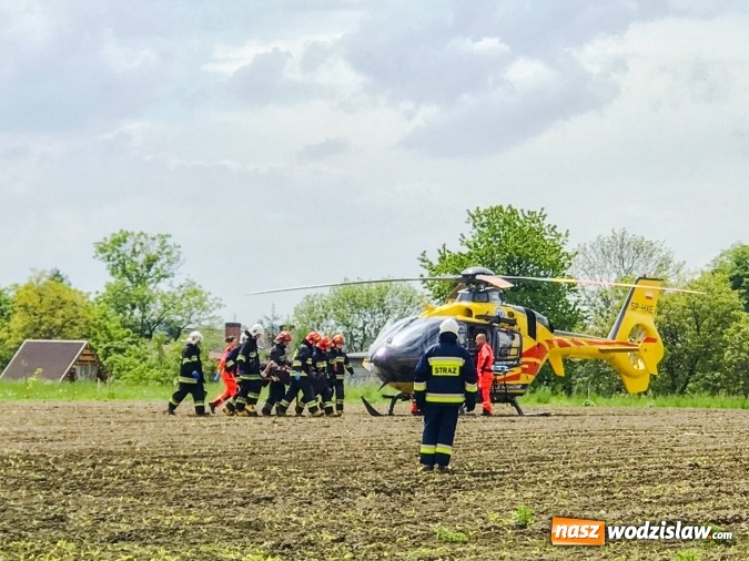 Zdjęcie w galerii na portalu naszwodzislaw.com: Pięć osób poszkodowanych w pożarze w Łańcach. Użyli biopaliwa podczas grilla [FOTO i WIDEO]  wiadomości z regionu