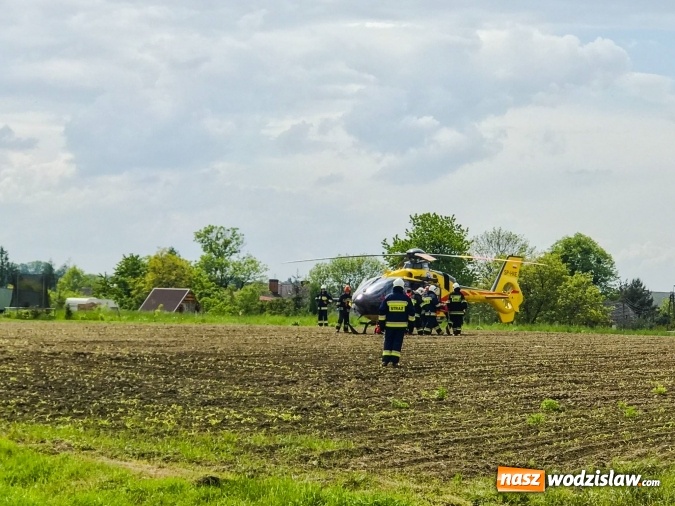 Zdjęcie w galerii na portalu naszwodzislaw.com: Pięć osób poszkodowanych w pożarze w Łańcach. Użyli biopaliwa podczas grilla [FOTO i WIDEO]  wiadomości z regionu
