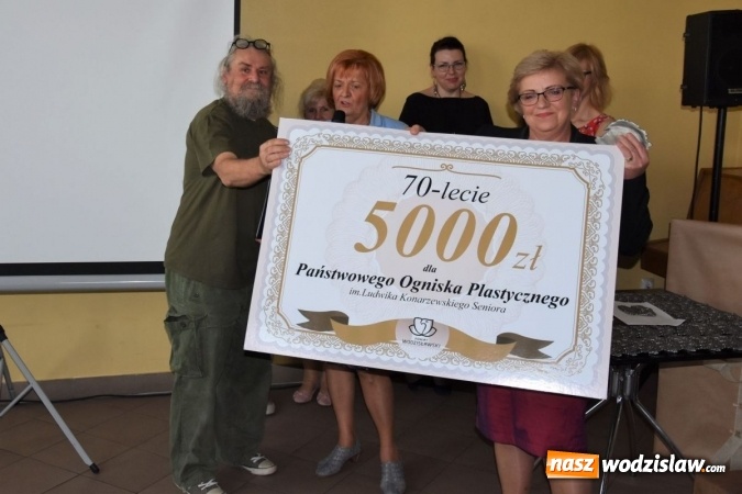 Zdjęcie w galerii na portalu naszwodzislaw.com: Ognisko Plastyczne w Rydułtowach ma już 70 lat [FOTO] wiadomości z regionu