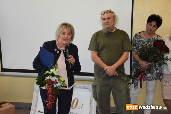 Zdjęcie w galerii na portalu naszwodzislaw.com: Ognisko Plastyczne w Rydułtowach ma już 70 lat [FOTO] wiadomości z regionu