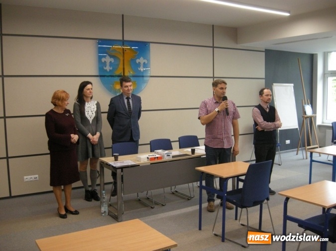 Zdjęcie w galerii na portalu naszwodzislaw.com: Informatyczne potyczki w wodzisławskim ZST za nami wiadomości z regionu