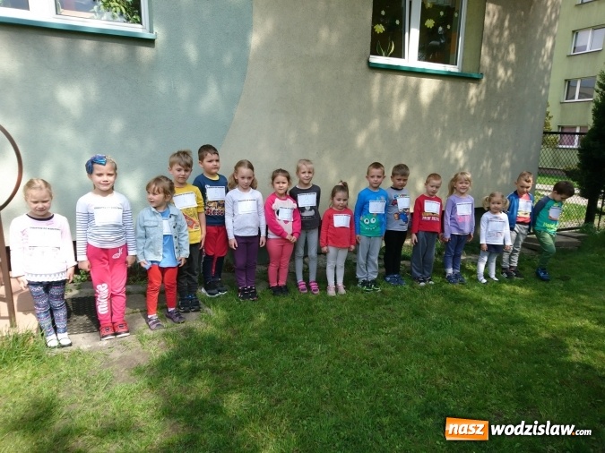 Zdjęcie w galerii na portalu naszwodzislaw.com: Przedszkole w Pszowie bogatsze o boisko wiadomości z regionu