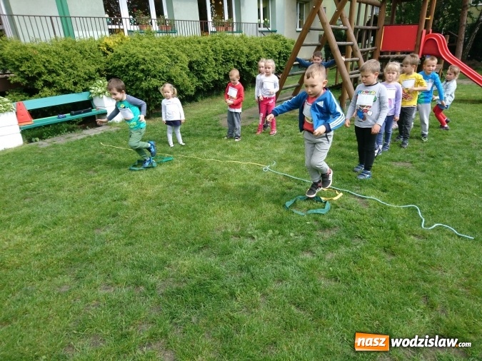 Zdjęcie w galerii na portalu naszwodzislaw.com: Przedszkole w Pszowie bogatsze o boisko wiadomości z regionu