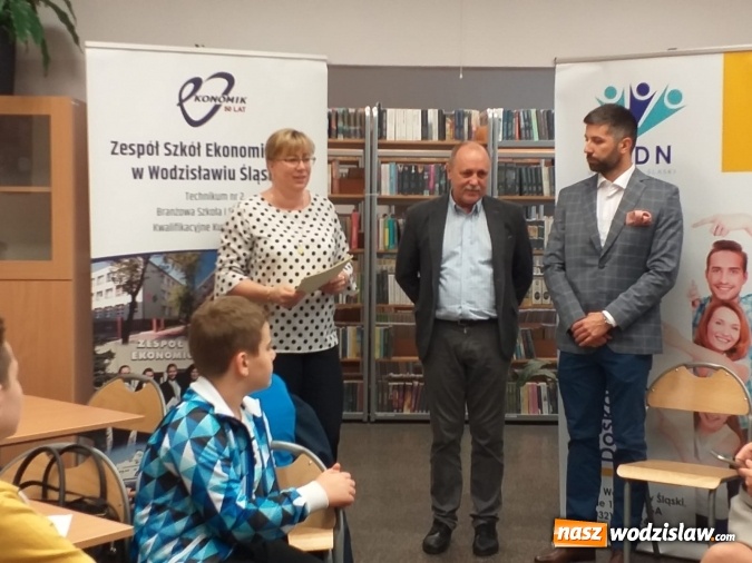 Zdjęcie w galerii na portalu naszwodzislaw.com: II Powiatowy Konkurs Wiedzy Informatyczno-Technicznej za nami [FOTO] wiadomości z regionu