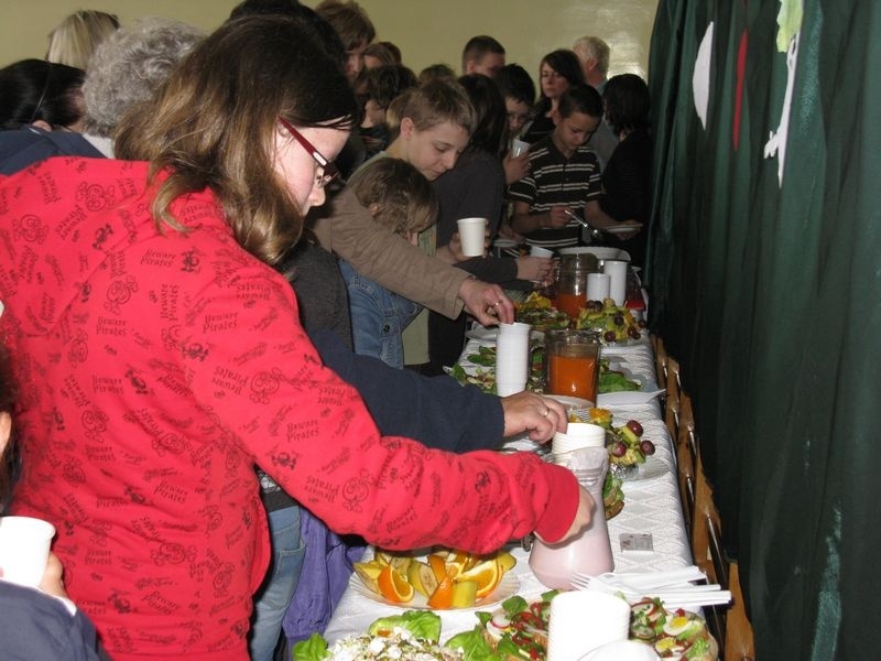 Zdjęcie w galerii na portalu naszwodzislaw.com: Promowali zdrowy tryb życia wiadomości z regionu