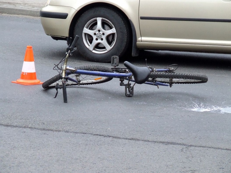 Zdjęcie w galerii na portalu naszwodzislaw.com: Rowerzysta ranny w wypadku wiadomości z regionu